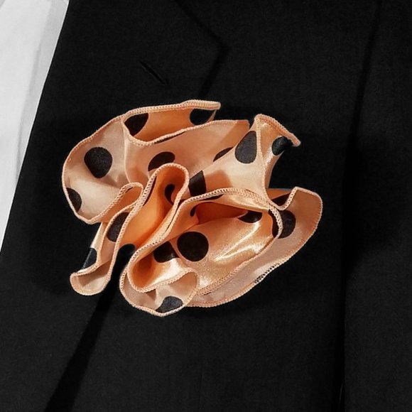 NEW 2-in-1 Black Dot on Peach Pouf Round Pocket Square - Picture 2 of 6